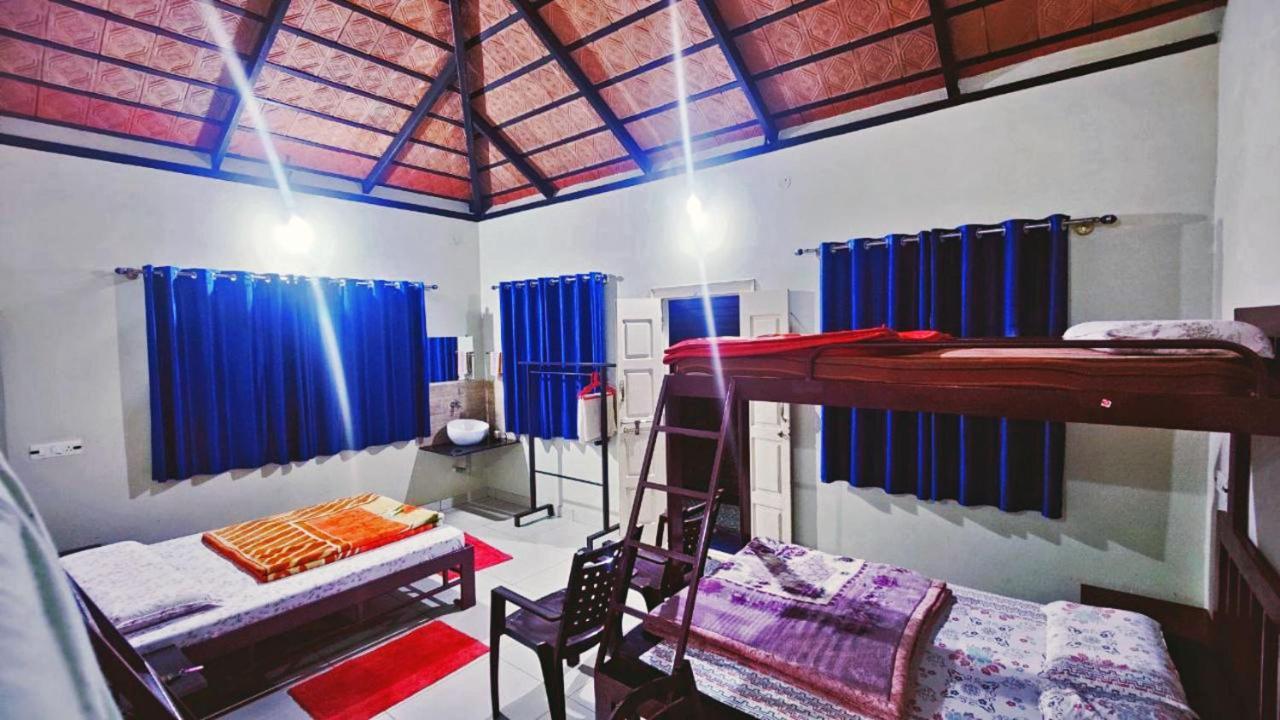 Staymaker Kasargali Homestay Sakleshpur Extérieur photo