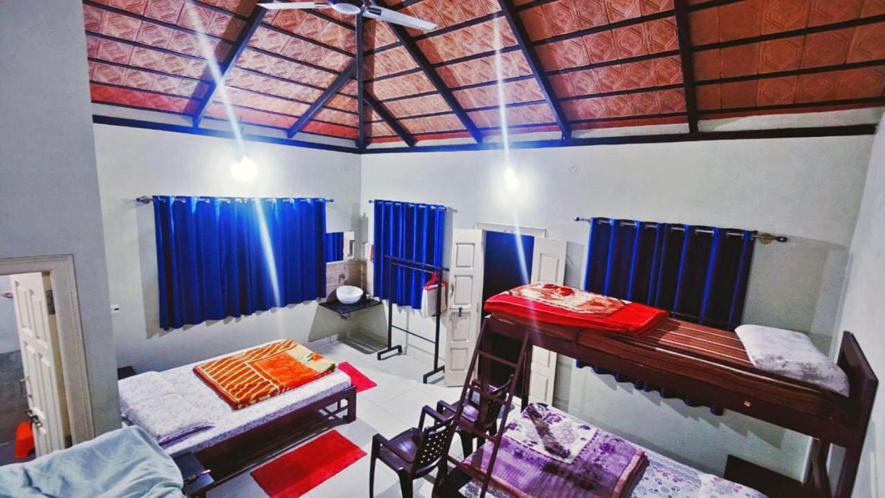 Staymaker Kasargali Homestay Sakleshpur Extérieur photo