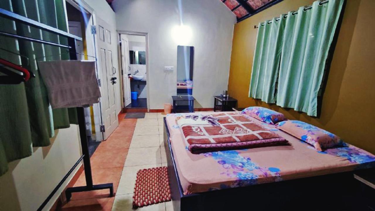 Staymaker Kasargali Homestay Sakleshpur Extérieur photo